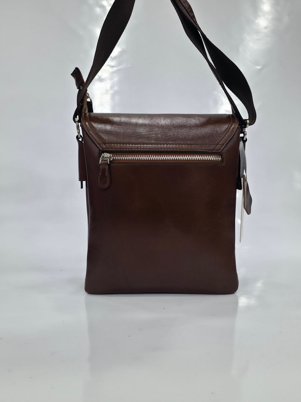 Genuine Leather Men's Shoulder Bag – Classic and Stylish Design