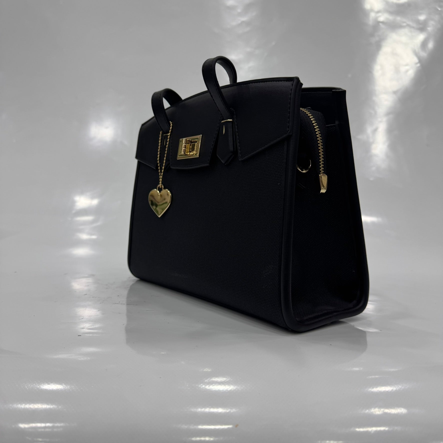 Elora Charm Detaylı Kadın El ve Omuz Çantası